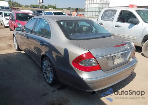 2007 Mercedes-Benz E 350 z USA, uszkodzony, nr VIN WDBUF56X07B033630